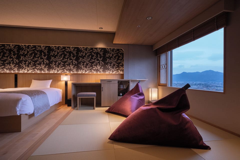 Japanese Western Room, Non Smoking, City View | In-room safe, bed sheets