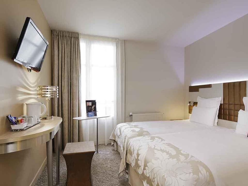 Superior Twin Room, 2 Twin Beds | In-room safe, desk, blackout drapes, iron/ironing board (on request)