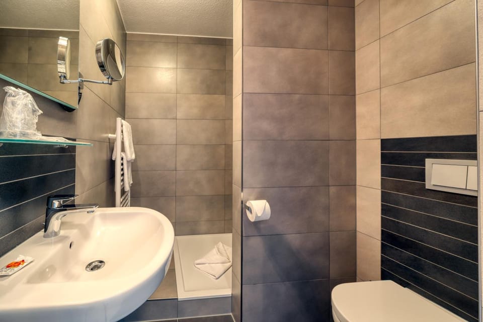 Hotel L'adresse Hotel in Saarland, 66, Germany