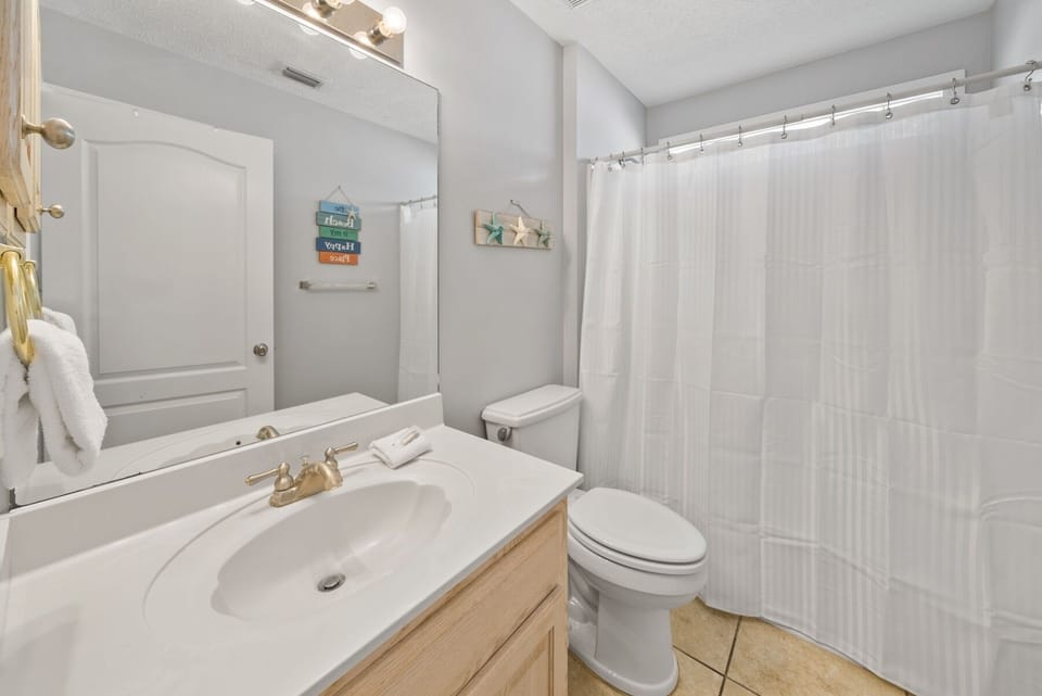 Sea-renity - 3 Br home by RedAwning House in Sunnyside