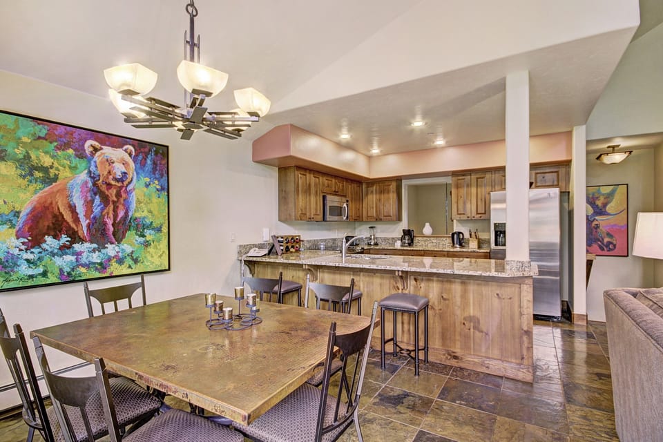 Townhome, 2 Bedrooms | Private kitchen | Full-size fridge, microwave, oven, stovetop