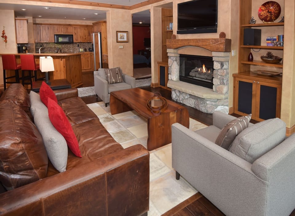 Condo, 2 Bedrooms | Living area | Flat-screen TV, fireplace, DVD player