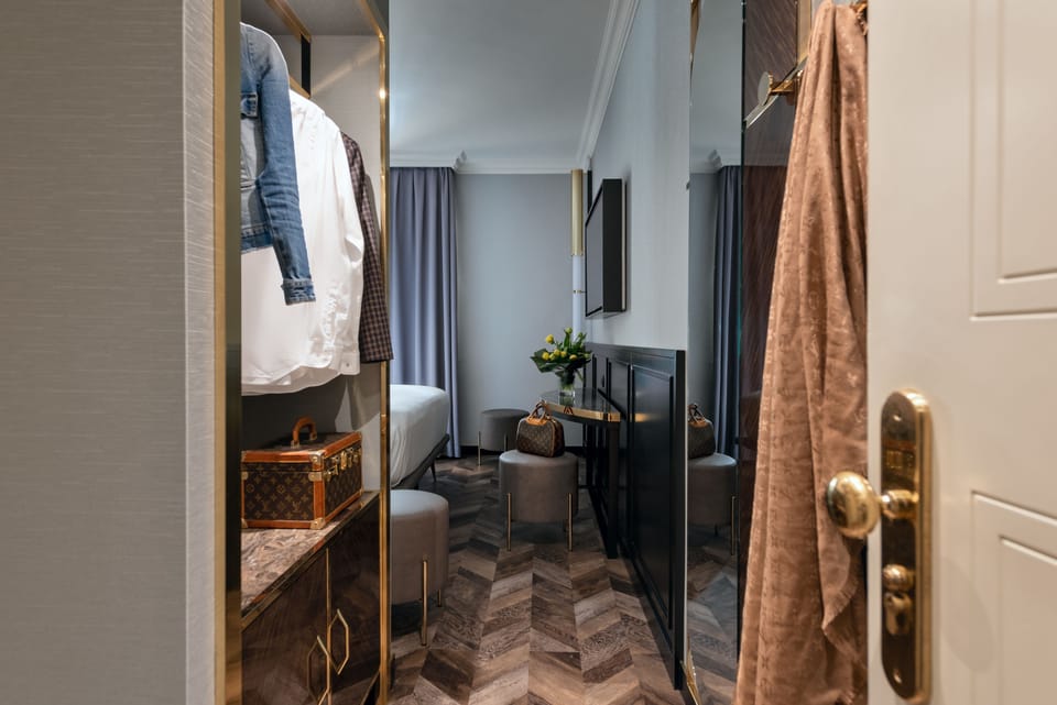 Premium Double or Twin Room, Non Smoking | Premium bedding, down comforters, memory foam beds, minibar