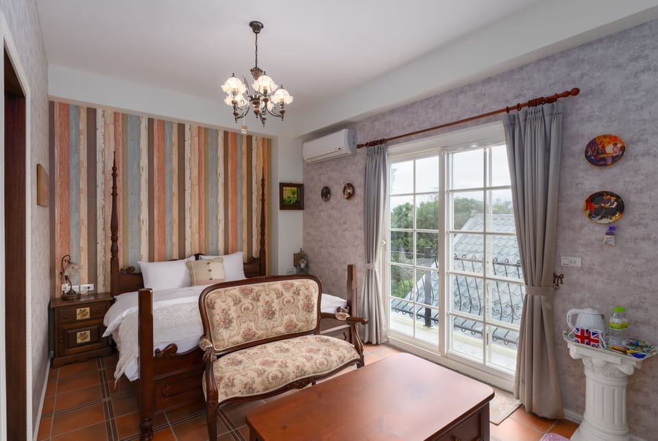 Superior Double Room, 1 Bedroom | Premium bedding, individually decorated, individually furnished, desk