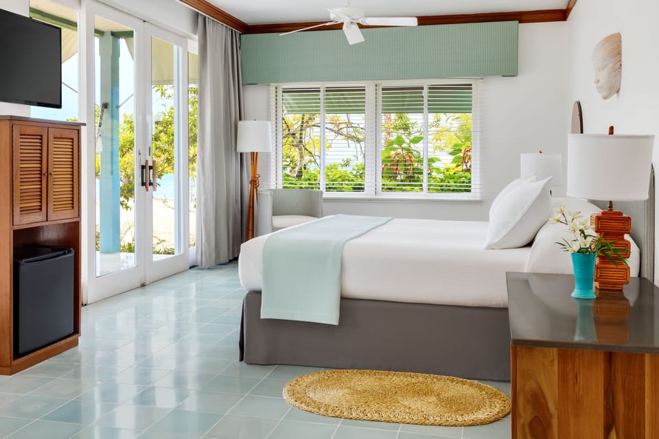 Premium bedding, minibar (free items), in-room safe, desk