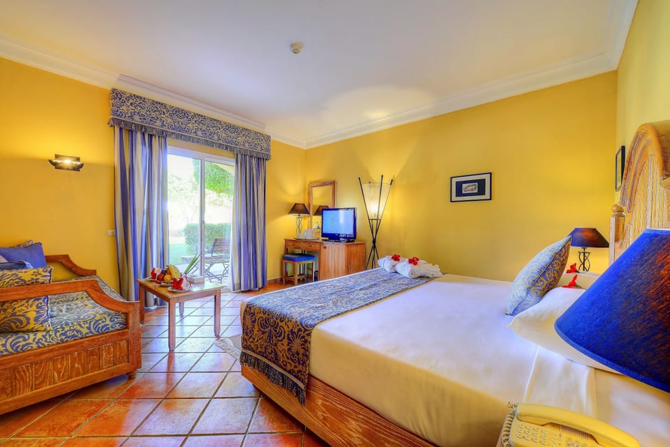 Premium bedding, Select Comfort beds, minibar, in-room safe