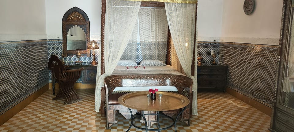 Junior Double Room | In-room safe, individually decorated, individually furnished