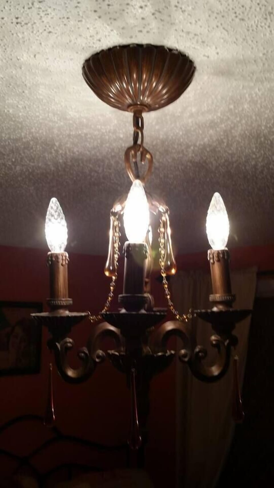 KP1400 - Historic Old World Charm