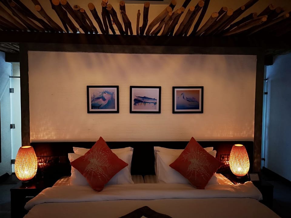 Deluxe Double Room | Premium bedding, minibar, in-room safe, desk