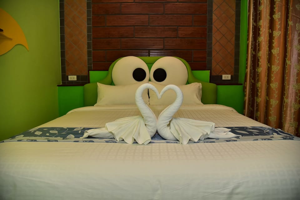 Standard Room | Desk, blackout drapes, rollaway beds, free WiFi