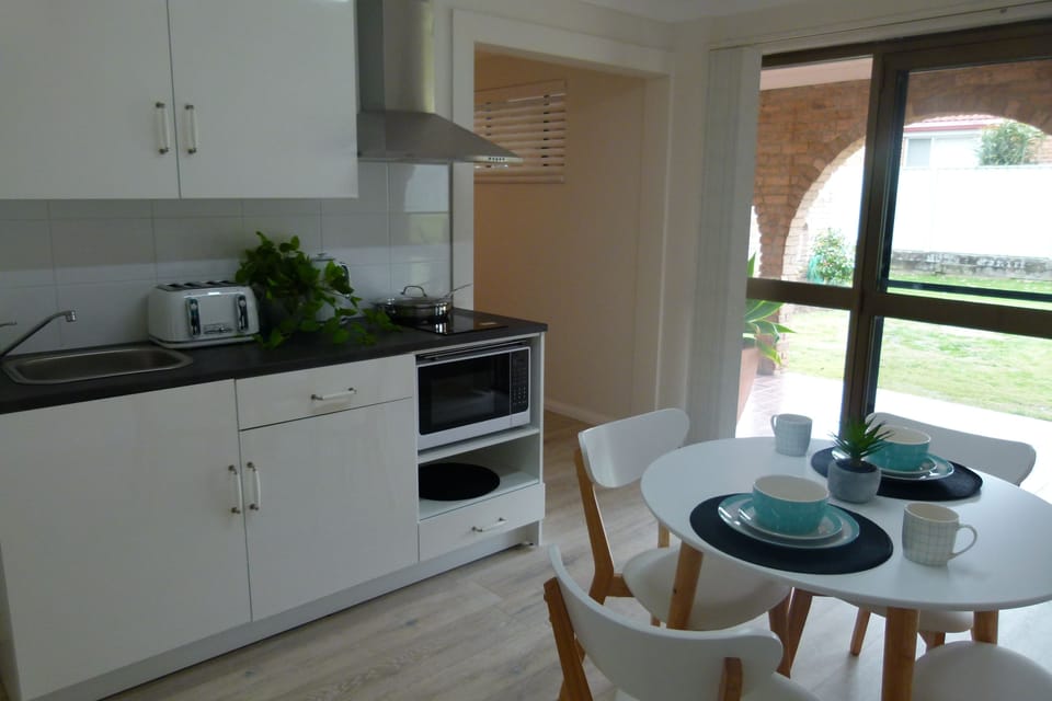 one bedroom apartment self contained | Private kitchenette | Coffee/tea maker, full-size fridge, microwave, stovetop