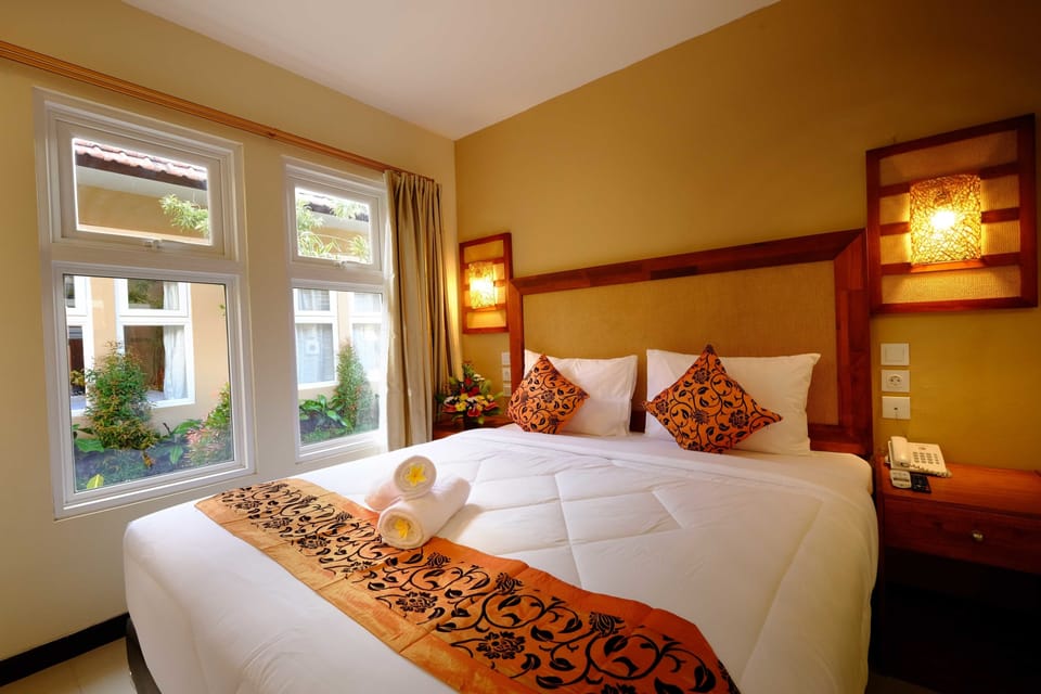 In-room safe, blackout drapes, soundproofing, free WiFi