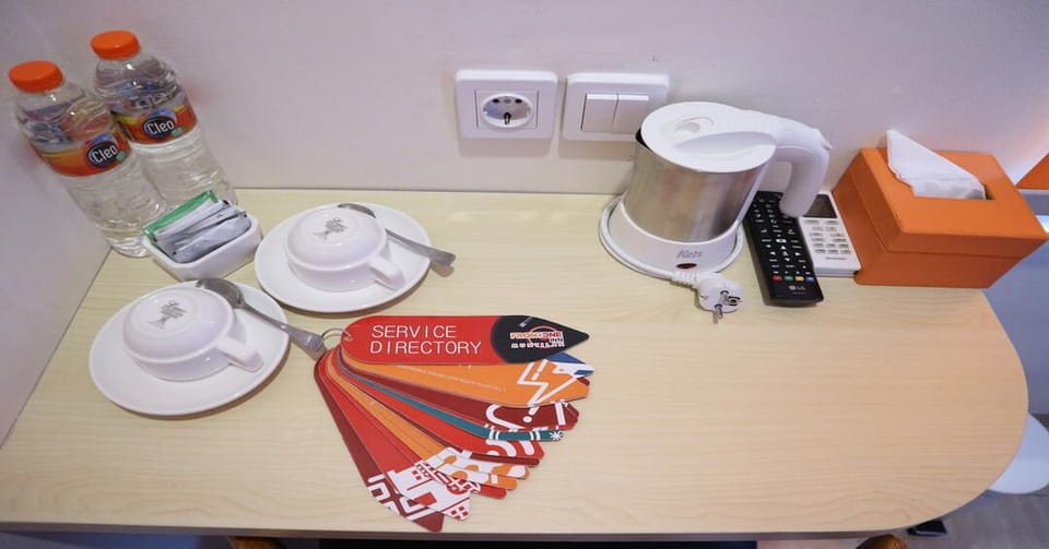 Premium bedding, free WiFi