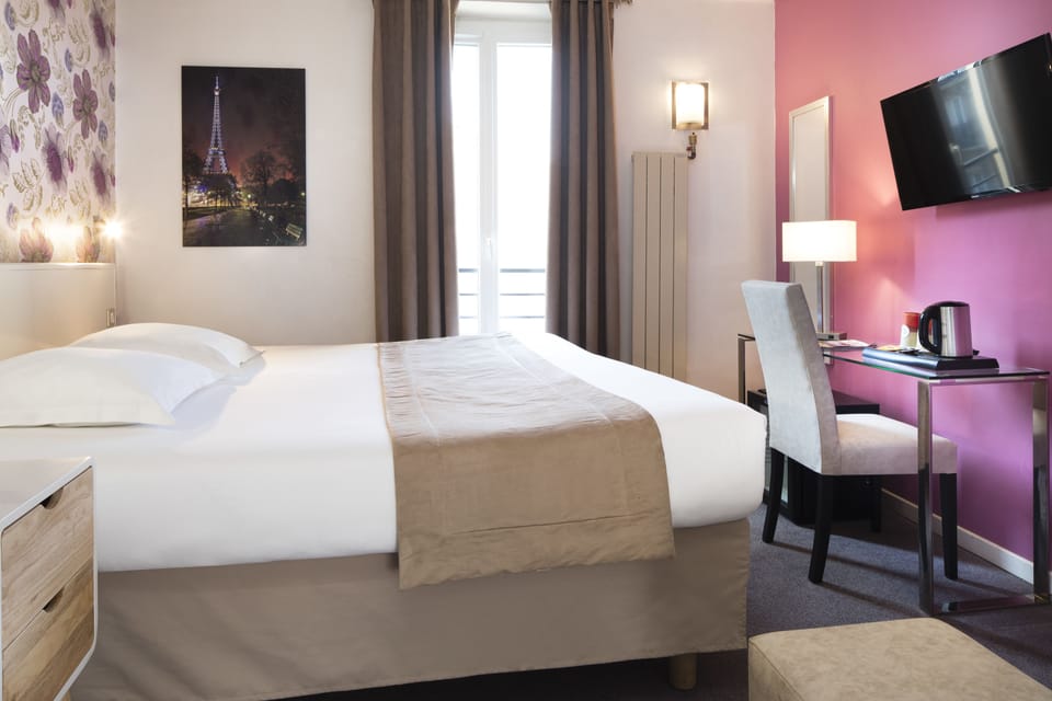 Superior Double Room | Egyptian cotton sheets, premium bedding, Select Comfort beds, minibar