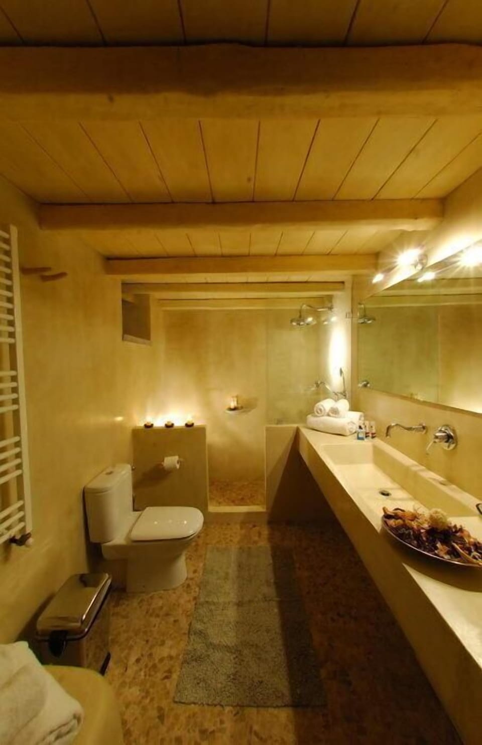 Villa, Balcony, Mountain View | Bathroom | Free toiletries, hair dryer, bathrobes, slippers