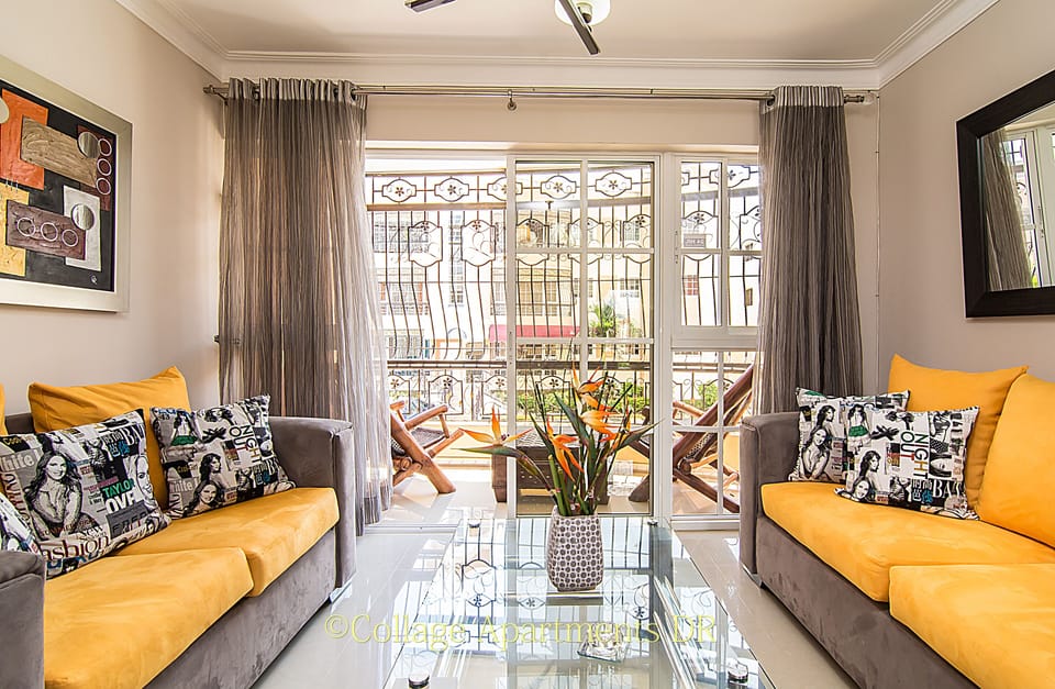 Living Room in this Marvelous place/ Sala de estar 