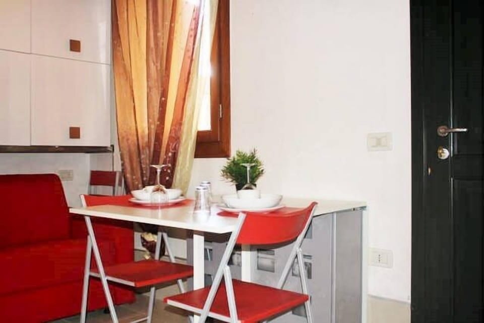 Apartment, 1 Bedroom | Living room