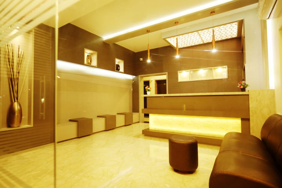 Hotel Sai Krish Grand Hotel in Chennai