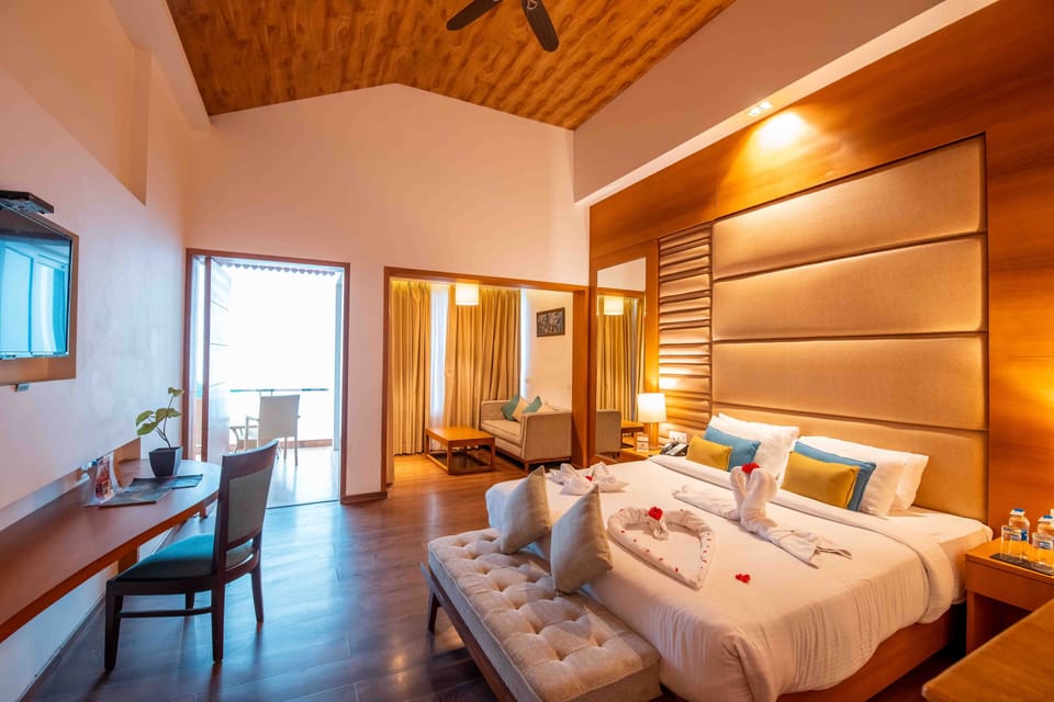 Fern Club Room | In-room safe, desk, soundproofing, iron/ironing board