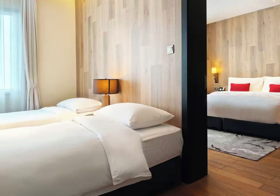 Happy Family Room (3 Beds) | Premium bedding, minibar, blackout drapes, soundproofing