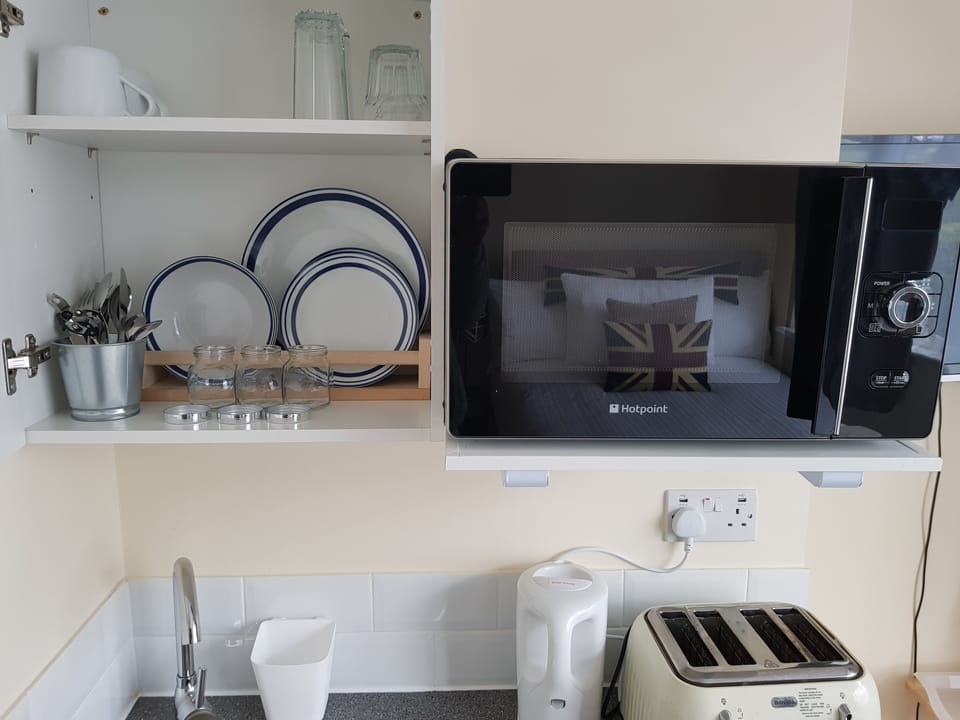 Premium Double Room, Ensuite (Room 4) | WiFi