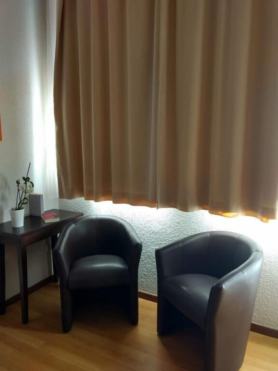 Individually decorated, individually furnished, free WiFi, bed sheets