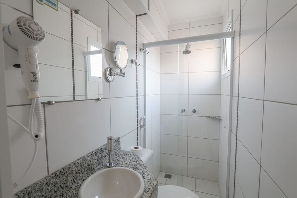 Premium Double Room, 1 Queen Bed | Bathroom | Shower, free toiletries, towels, soap