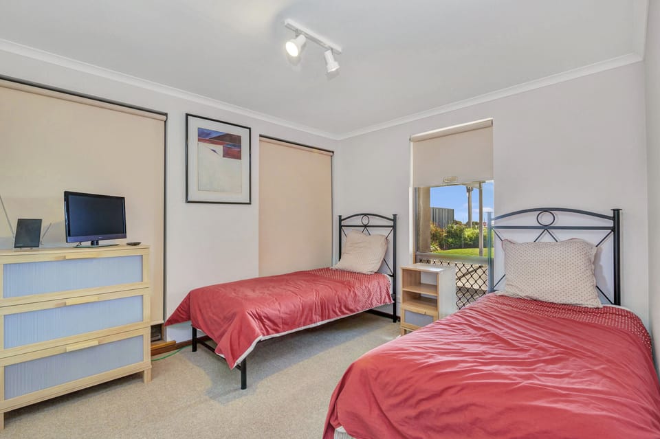 Queensland South House in Adelaide