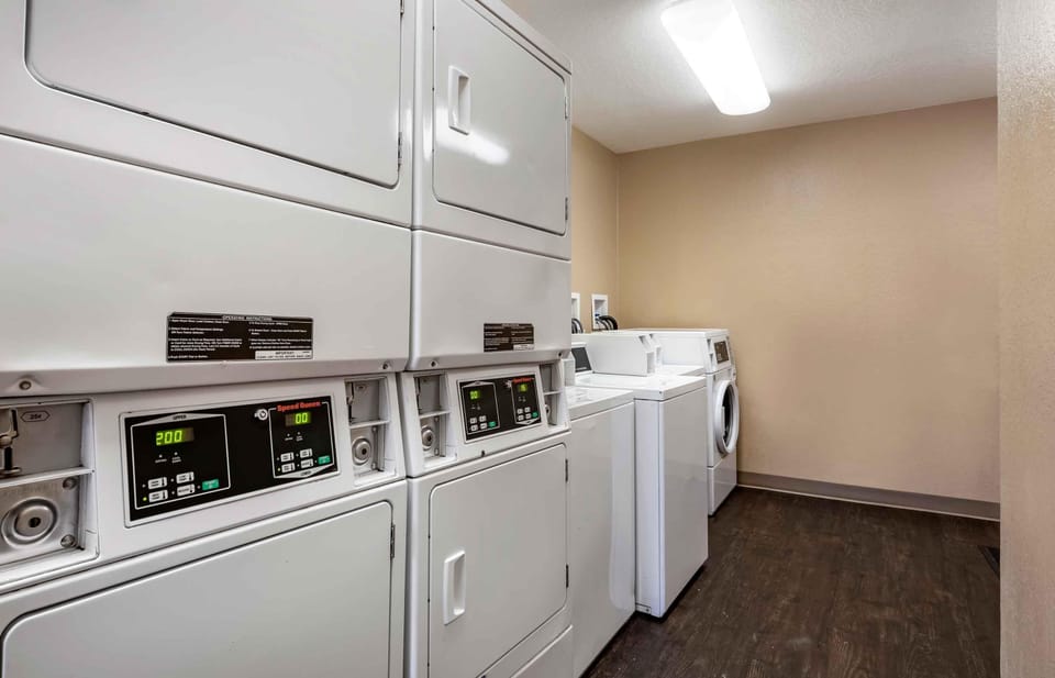 Extended Stay America Suites Orlando Southpark Commodity Cir Hotel in Orlando