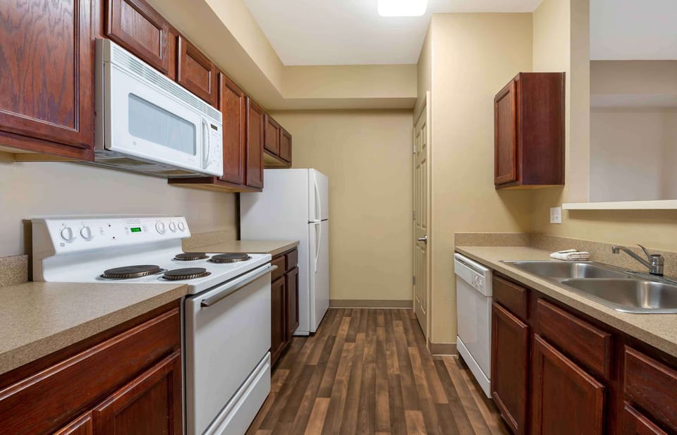 Desk, blackout drapes, iron/ironing board, free WiFi