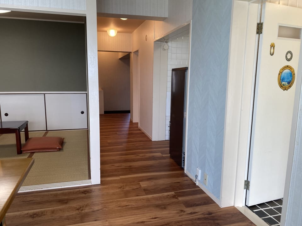 [Nankai-shirahama Villa Resort Annex] Japanese Style Room with Hot spring, Non Smoking | In-room safe, desk, laptop workspace, blackout drapes