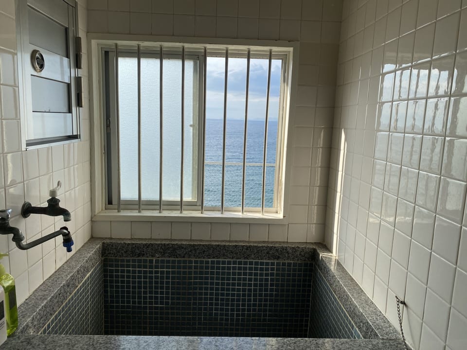 [Nankai-shirahama Villa Resort Annex] Japanese Style Room with Hot spring, Non Smoking | In-room safe, desk, laptop workspace, blackout drapes