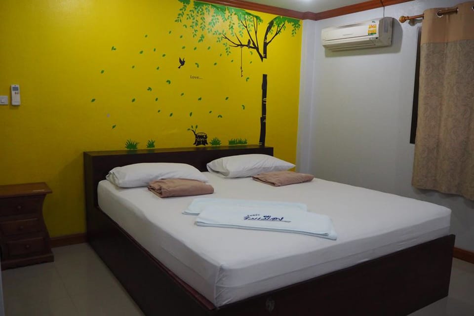 Standard Double Room | WiFi (free)