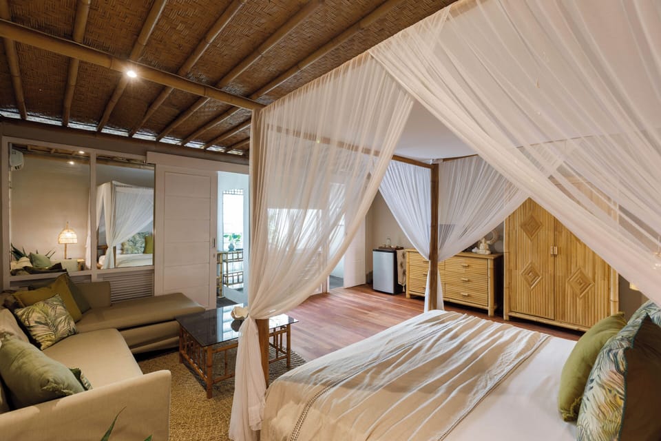 Superior King Room | In-room safe, free WiFi, bed sheets