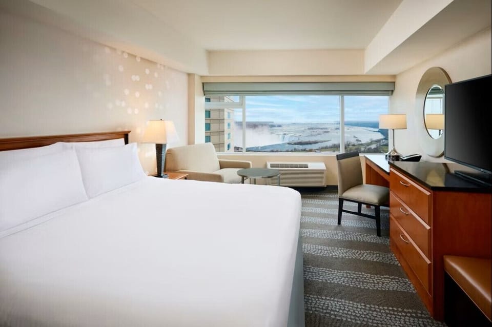 Standard Room, 1 King Bed, Jetted Tub (Falls View) | View from room