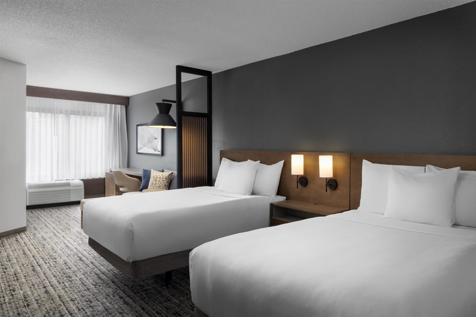 1 bedroom, premium bedding, down comforters, in-room safe