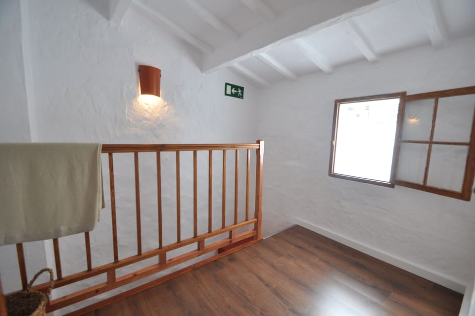 Family Suite, 2 Bedrooms | Memory foam beds, WiFi (free), bed sheets