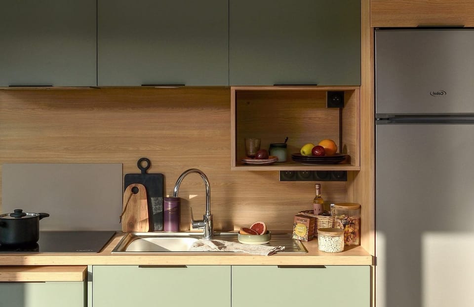 Comfort Chalet, 2 Bedrooms (6 Pers) | Private kitchen | Fridge, microwave, stovetop, electric kettle