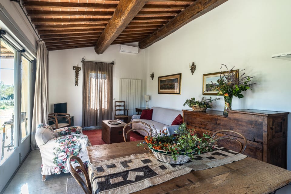 Deluxe Condo, Ensuite (Casetta/Dependance) | Lounge