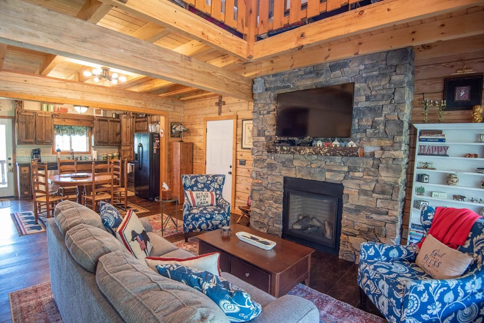 Fireplace & Smart TV...