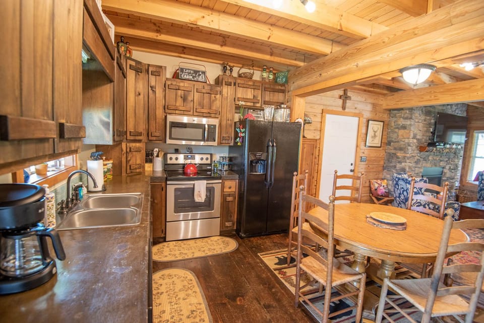 Fully-stocked kitchen with plenty of space...