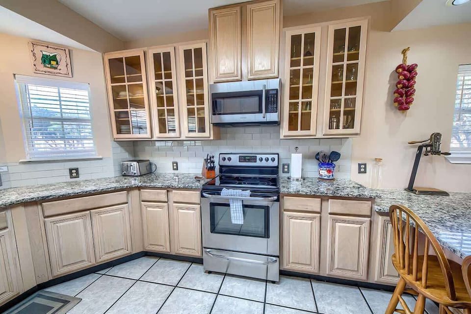 Fully equipped kitchen