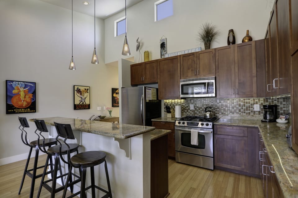 Avila Beach Vacation Rental - 219 San Miguel