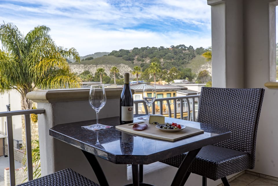Private Covered Patio - 28 San Miguel Avila Beach Vacation Renta