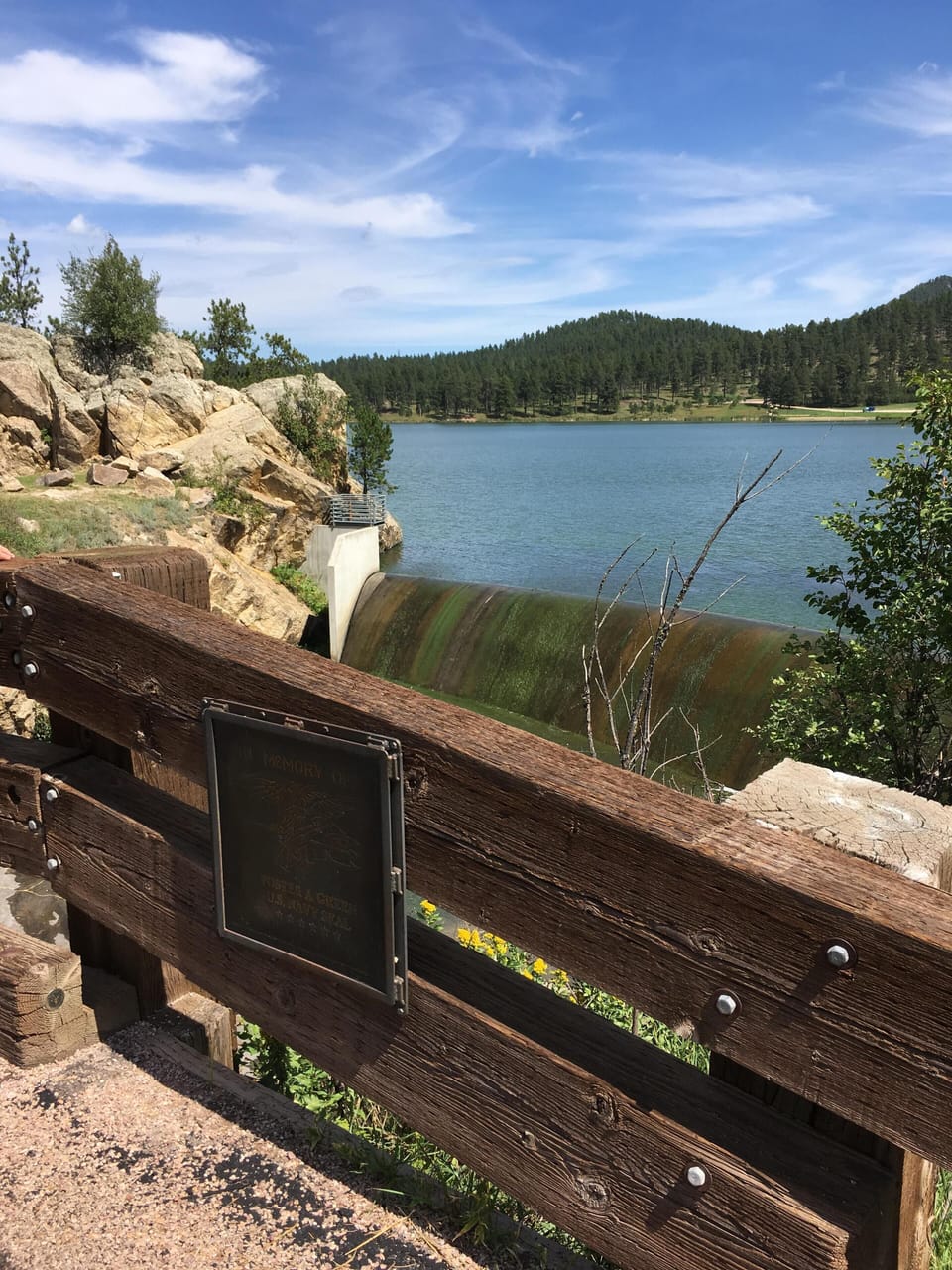 Stockade Lake is 10 minutes away