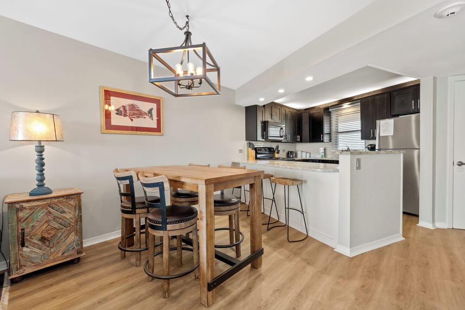 4094 Beachside One