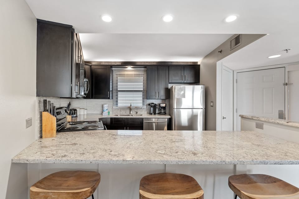 4094 Beachside One
