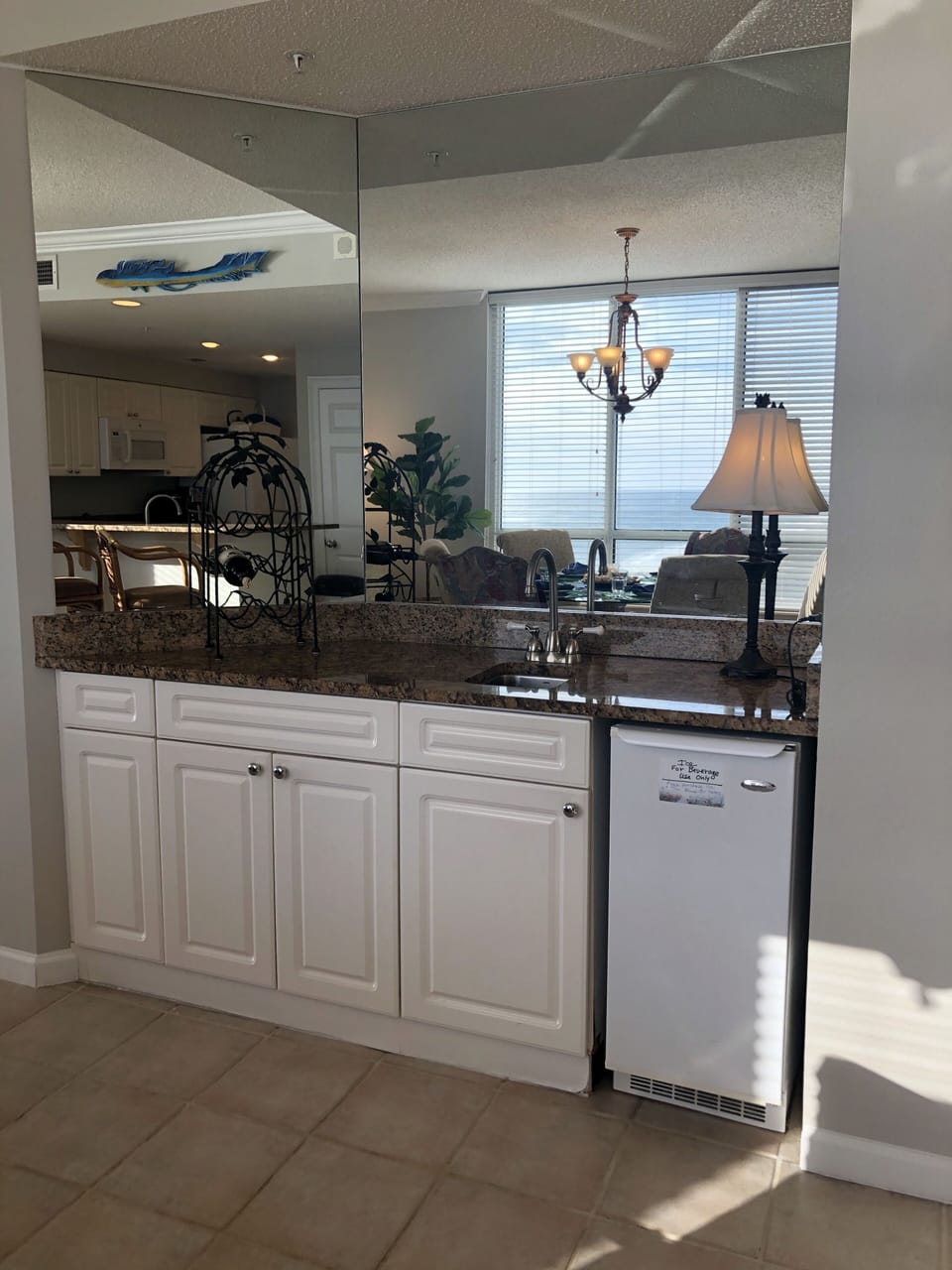 Wet bar with filtered water in ice making machine...a must!
