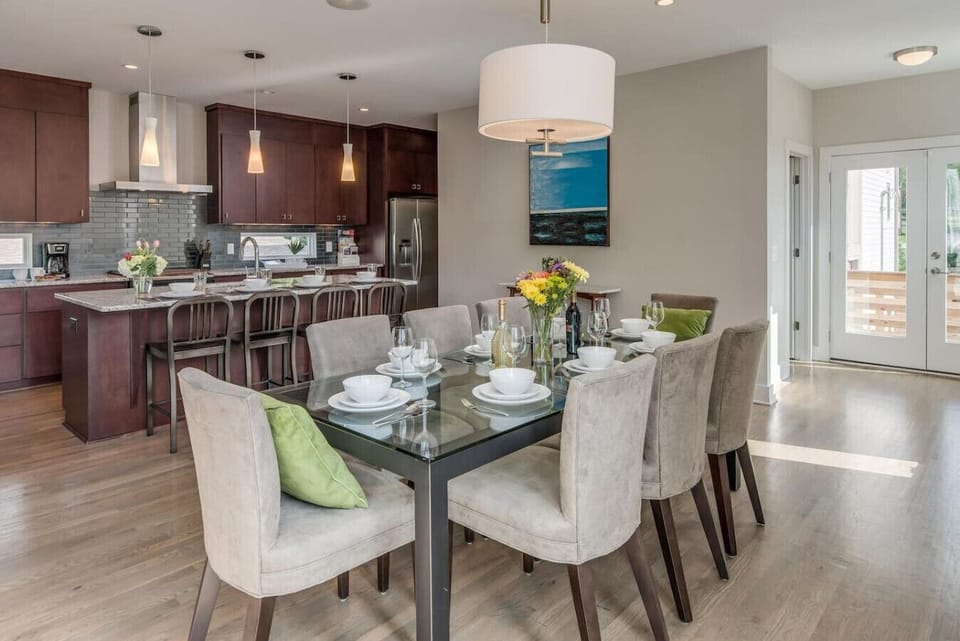 Great Space for Family Gatherings or Group Trips