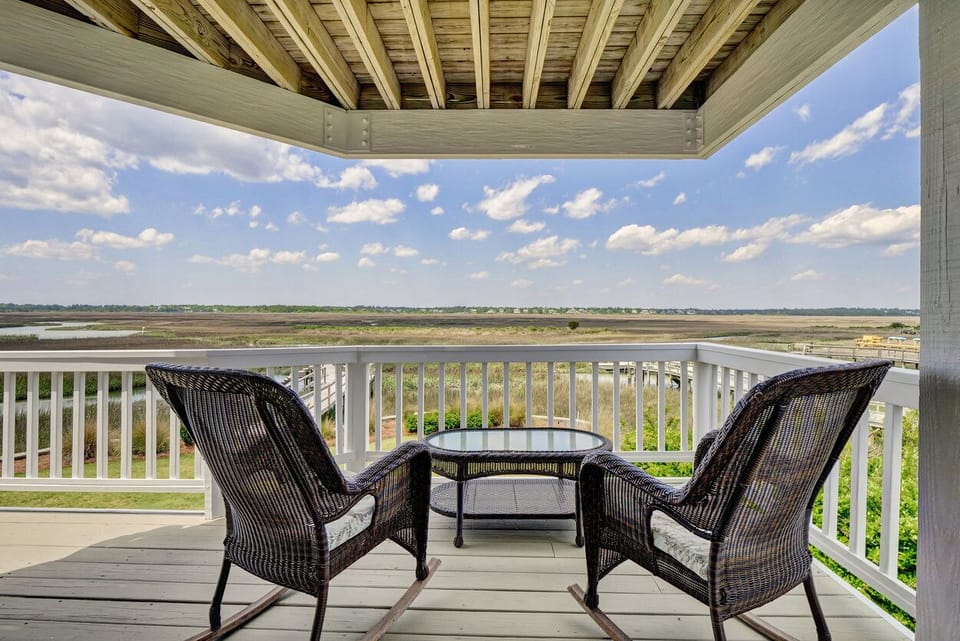 Porch w/ seating & great view!